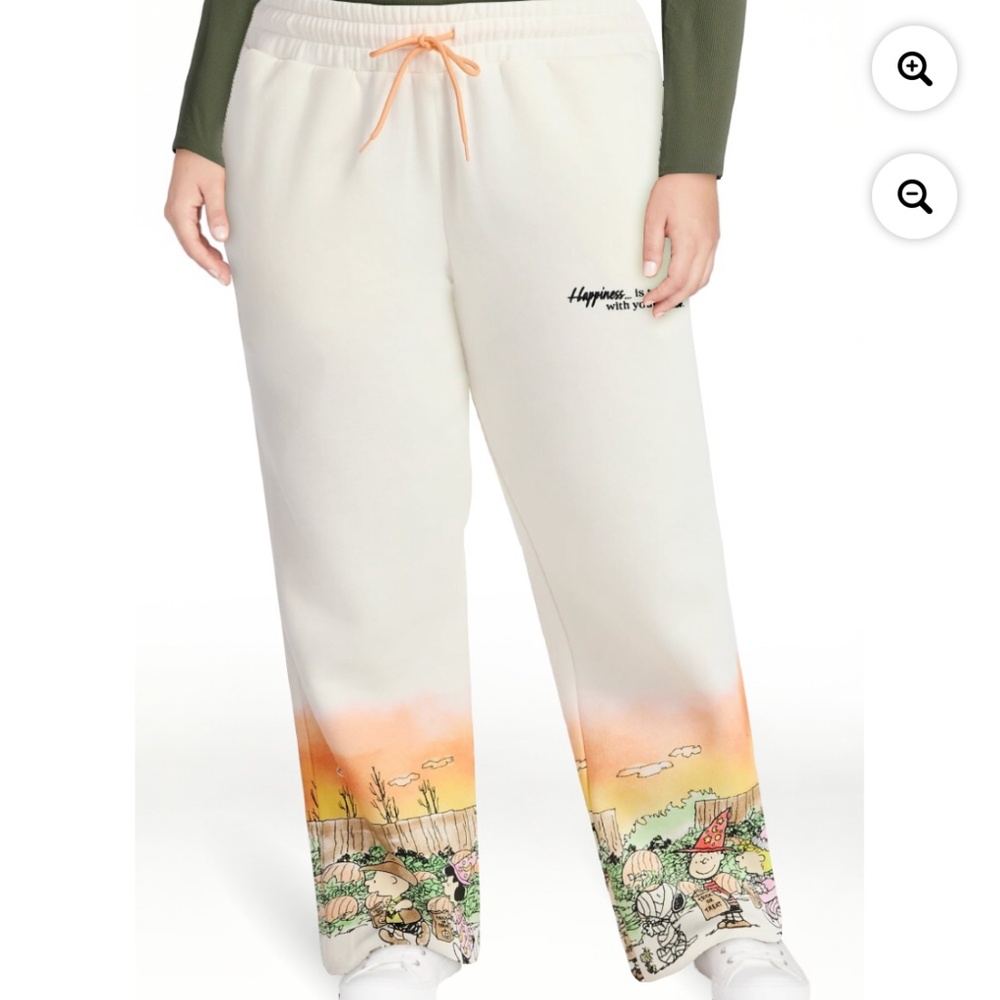 Peanuts Women’s Winter White Graphic Jogger Pants Medium NWT - Picture 3 of 9